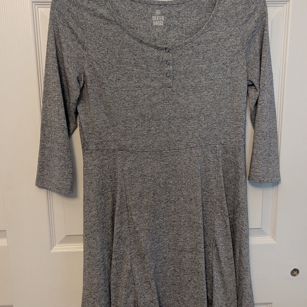 SO Gray A-Line 3/4 Sleeve Scoop Neck Dress